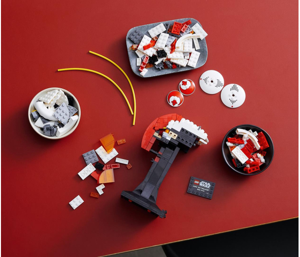 LEGO Star Wars 75327 Hełm Luke’a Skywalkera - 1035605 - zdjęcie 4
